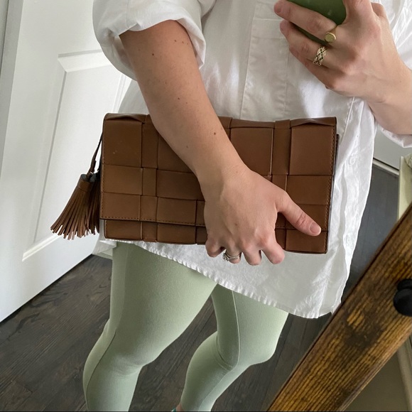 Authentic Michael Kors Crossbody Clutch - Picture 6 of 6